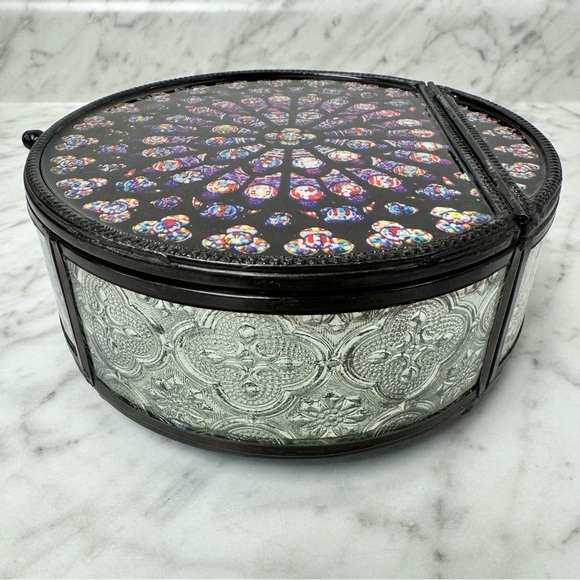 ART & ARTIFACT Notre Dame Rose Window Trinket Box Pressed Glass Jewelry Box - Picture 4 of 8